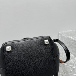 더로우 42CM X 33CM