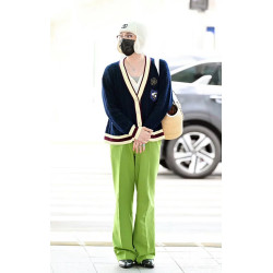 샤넬 VIP 上衣350 半裙260