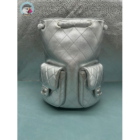 순양 샤넬(Chanel) 25C 메탈릭 램스킨 투포켓 백팩 실버(모델명: AS4621)