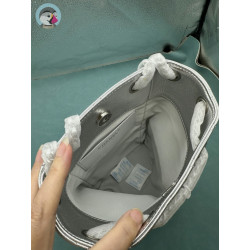 순양 샤넬(Chanel) 25C 메탈릭 램스킨 투포켓 백팩 실버(모델명: AS4621)