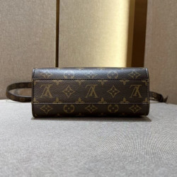 LOUISVUITTON-女王