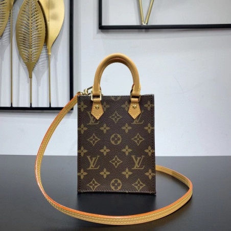 LOUISVUITTON