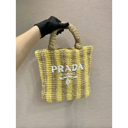 PRADA-瑶瑶PRADA-瑶瑶