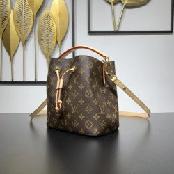 LOUISVUITTON