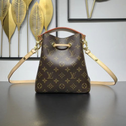 LOUISVUITTON