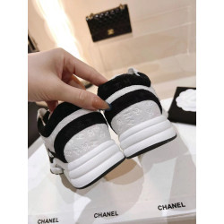 샤넬 크루즈 스니커즈 Chanel Sneakers