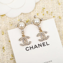 샤넬 귀걸이 MOMO -CHANEL EARRING