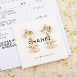 샤넬 귀걸이 MOMO -CHANEL EARRING