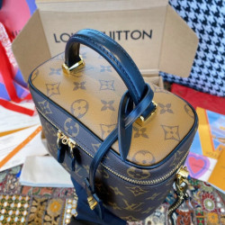 LOUISVUITTON