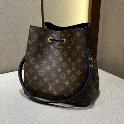 LOUISVUITTON-女王