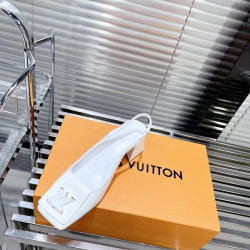 LOUISVUITTON