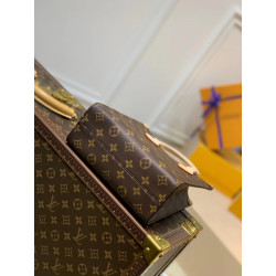 LOUISVUITTON