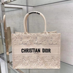 DIOR-喜洋洋