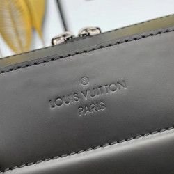 LOUISVUITTON