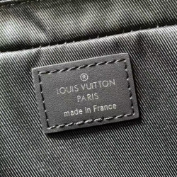 LOUISVUITTON