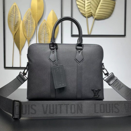 LOUISVUITTON