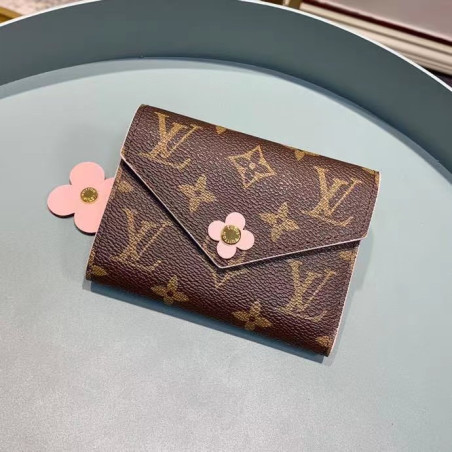 LOUISVUITTON