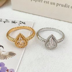BOUCHERON-MOMO