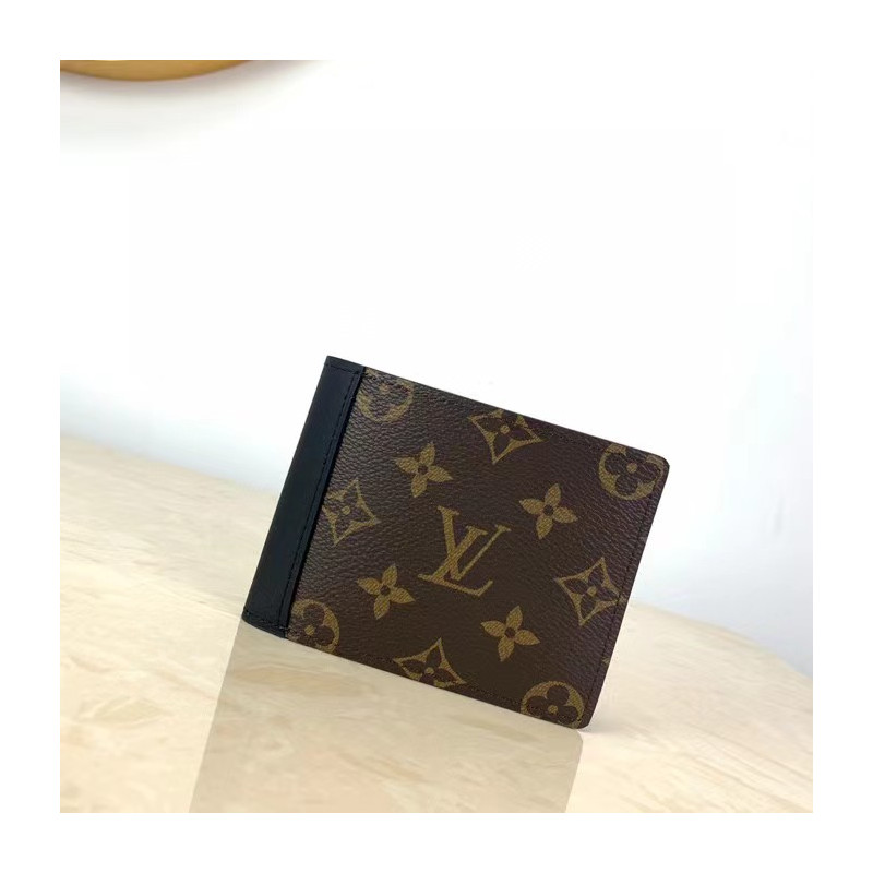 LOUISVUITTON