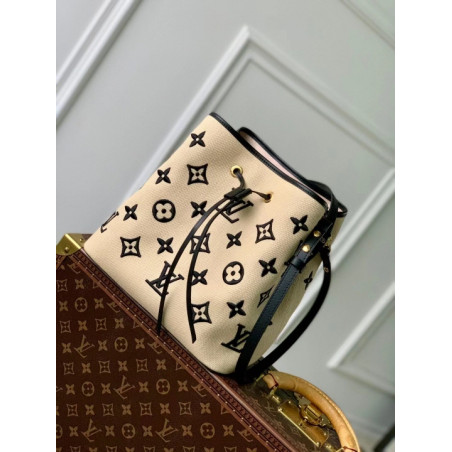 LOUISVUITTON