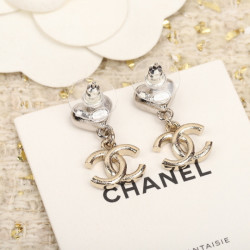 샤넬 귀걸이 MOMO -CHANEL EARRING