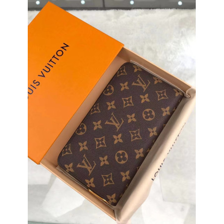 LOUISVUITTON