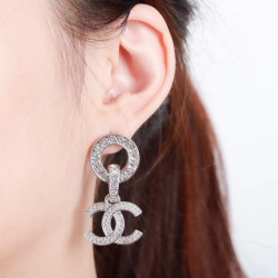 샤넬 귀걸이 MOMO -CHANEL EARRING