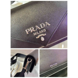 PRADA-瑶瑶