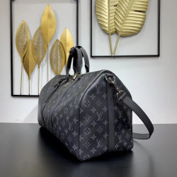 LOUISVUITTON