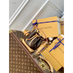 LOUISVUITTON