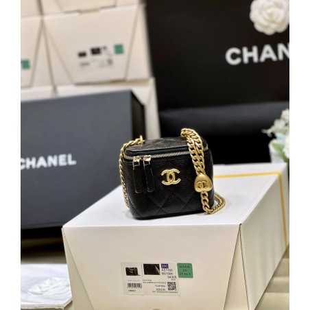 CHANEL-卡信