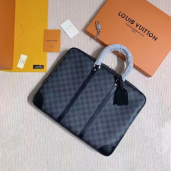 LOUISVUITTON