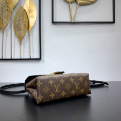 LOUISVUITTON