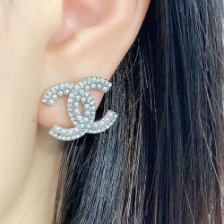 샤넬 귀걸이 MOMO -CHANEL EARRING