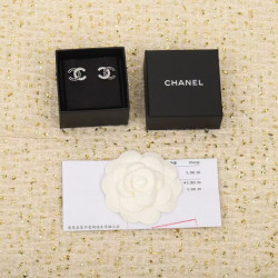 샤넬 귀걸이 MOMO -CHANEL EARRING