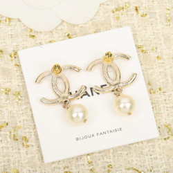 샤넬 귀걸이 MOMO -CHANEL EARRING