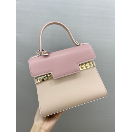 DELVAUX