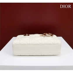 DIOR-大拇指