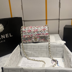 샤넬 트위드 클래식 플랩백 금장 Chanel Classic Flap BAG Gold-Tone Metal