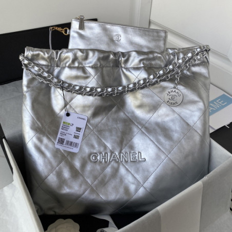 샤넬 22백  Chanel 22 Handbag -35cm