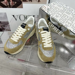 GOLDEN GOOSE