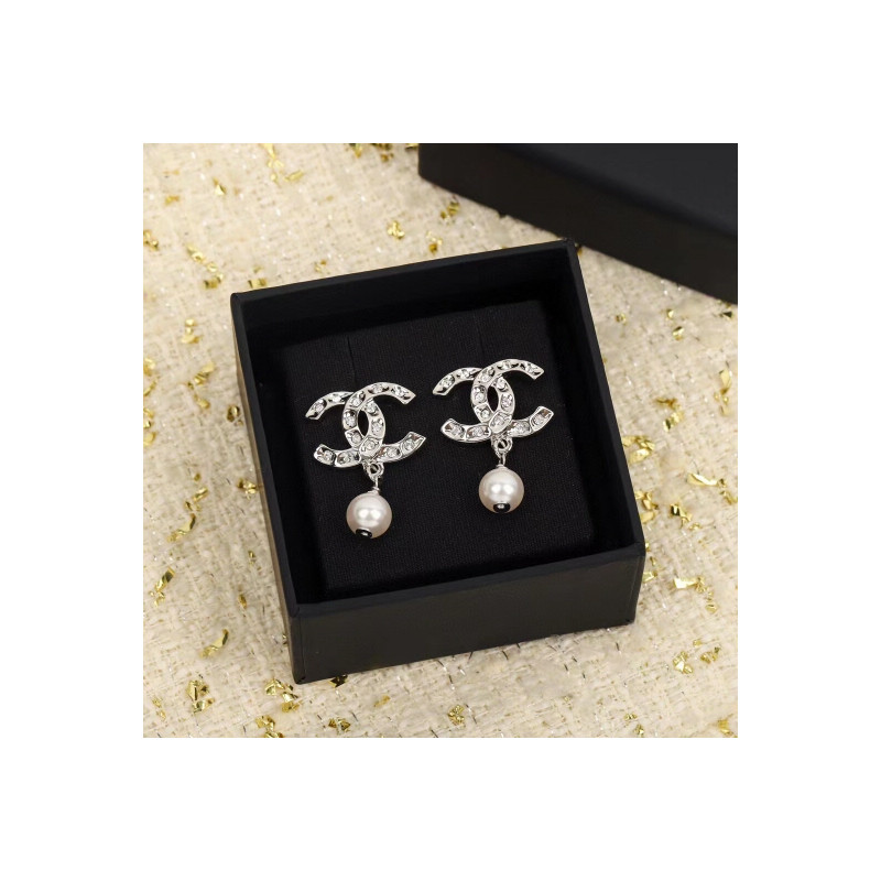 샤넬 귀걸이 MOMO -CHANEL EARRING