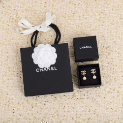 샤넬 귀걸이 MOMO -CHANEL EARRING