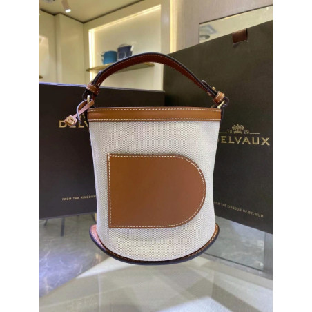 DELVAUX