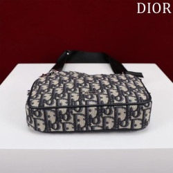 DIOR-大拇指 12CM X 19CM X 3.5CM