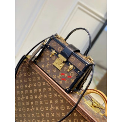 LOUISVUITTON 24CM X 16CM X...