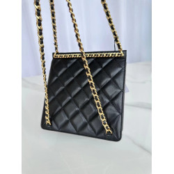 CHANEL 20CM X 21CM X7CM