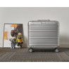 RIMOWA 16인치