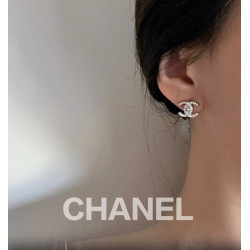 샤넬 귀걸이 MOMO -CHANEL EARRING