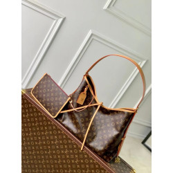 LOUISVUITTON 29CM